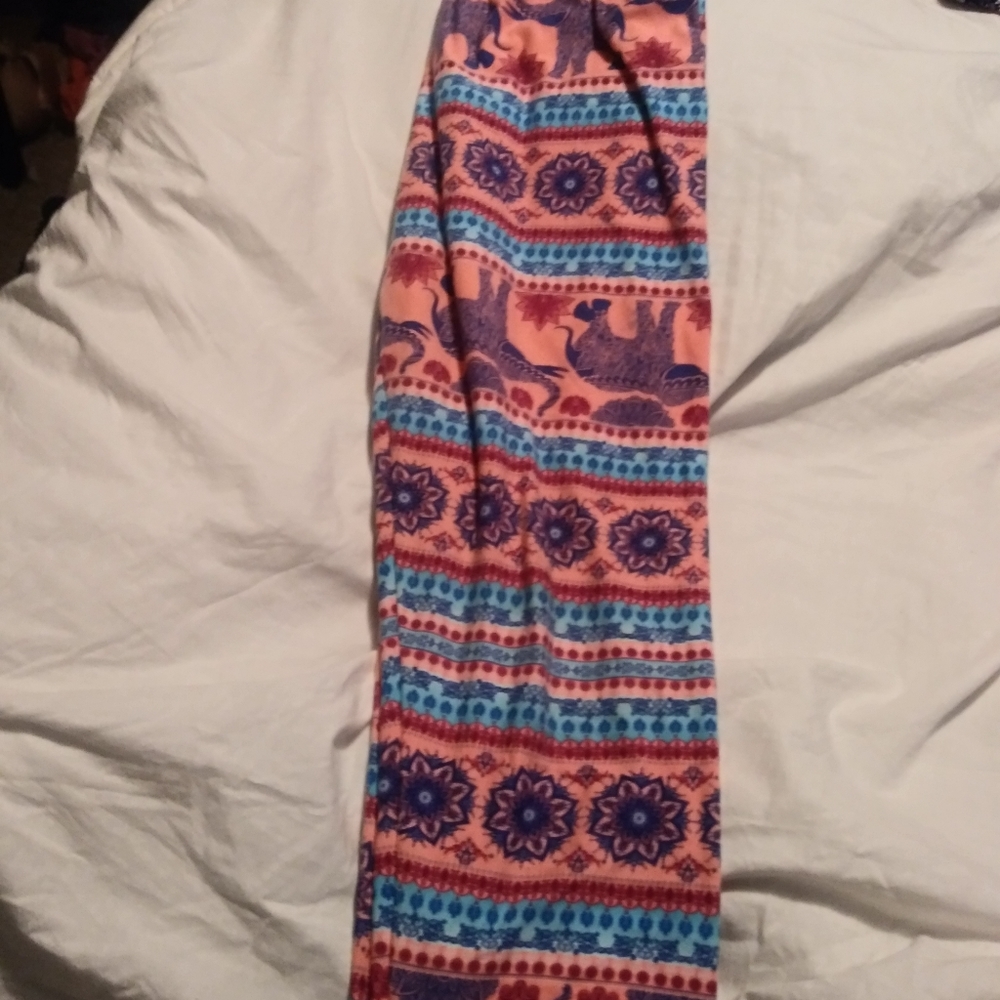 3 pairs of leggings - Picture 3 of 5